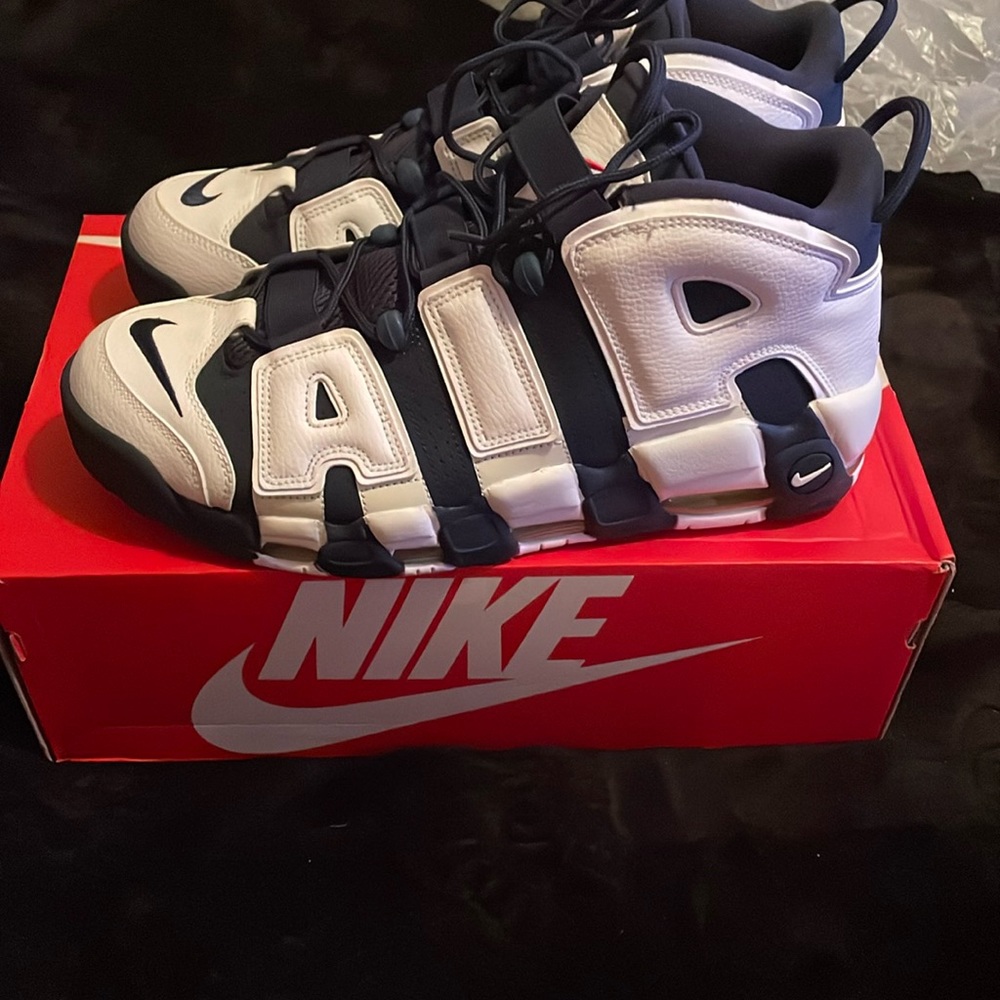 Nike Air Uptempo Barcelona (8)’s